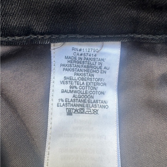 True Religion GENO Relaxed Slim size 34
Inseam 32” - Picture 7 of 8